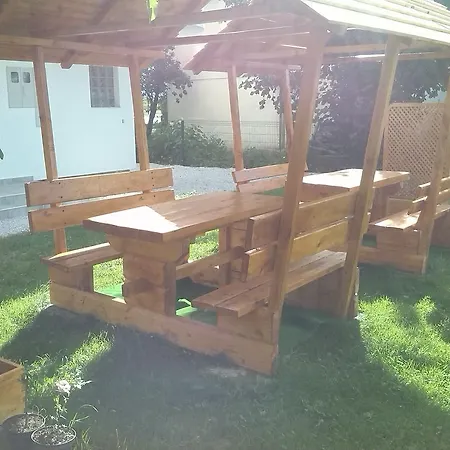 Guest house Emina