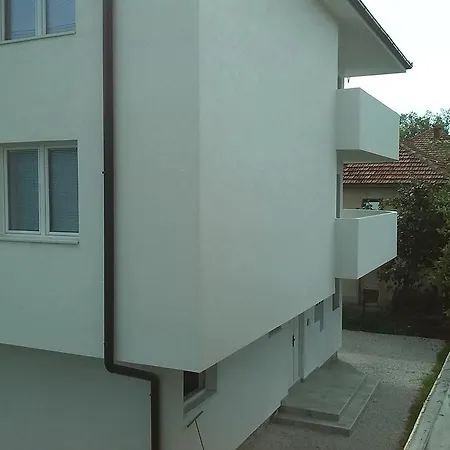 Guest house Emina