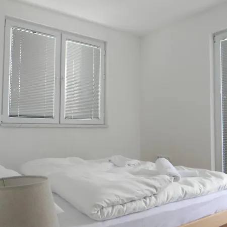 Emina Guest house